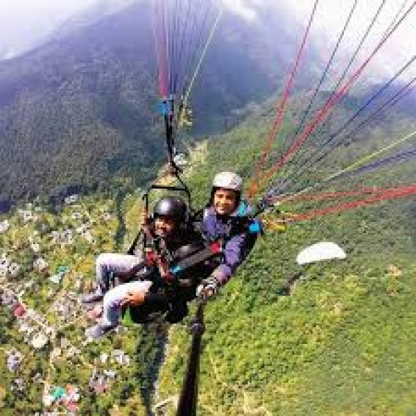 Paragliding in Bir-billing from Delhi 3N/4D